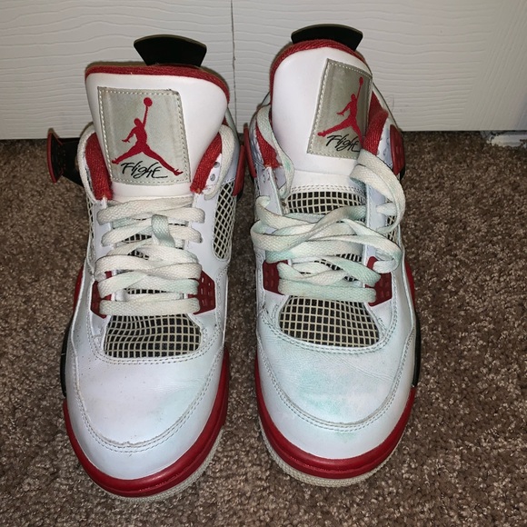 women's fire red 4s
